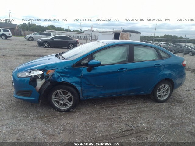 Photo 5 VIN: 3FADP4BJ0HM147492 - FORD FIESTA 