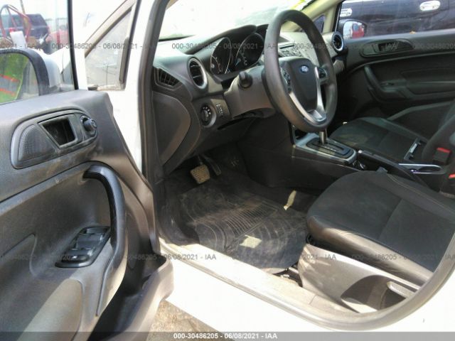 Photo 4 VIN: 3FADP4BJ0HM156077 - FORD FIESTA SE 