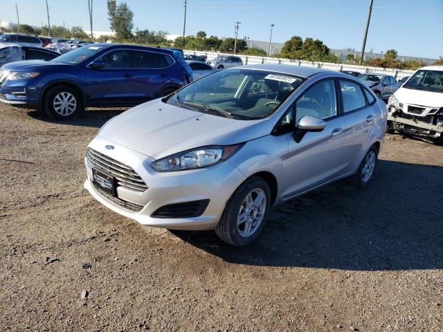 Photo 1 VIN: 3FADP4BJ0HM167466 - FORD FIESTA SE 