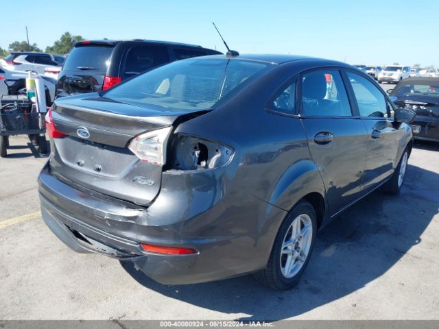 Photo 3 VIN: 3FADP4BJ0JM130164 - FORD FIESTA 