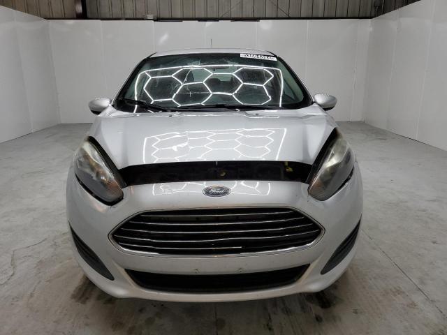 Photo 4 VIN: 3FADP4BJ0JM131668 - FORD FIESTA 