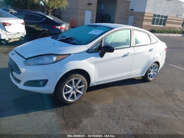 Photo 1 VIN: 3FADP4BJ0KM137424 - FORD FIESTA 