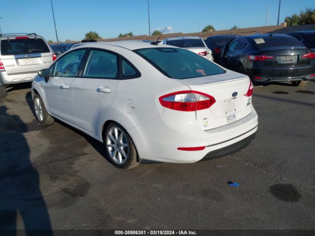 Photo 2 VIN: 3FADP4BJ0KM137424 - FORD FIESTA 