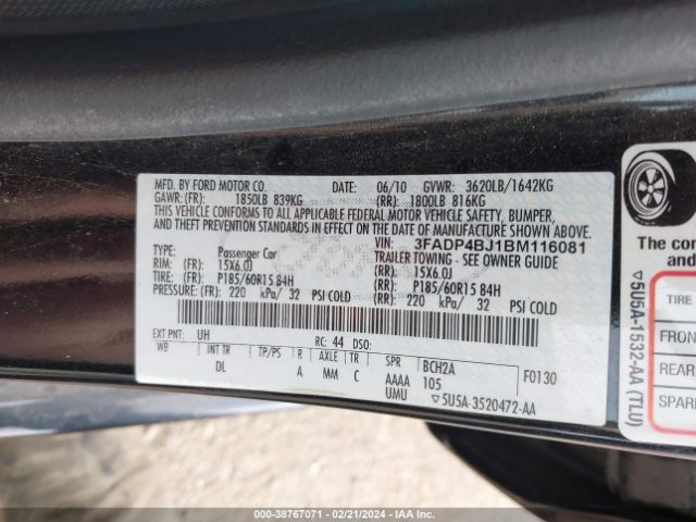 Photo 8 VIN: 3FADP4BJ1BM116081 - FORD FIESTA 