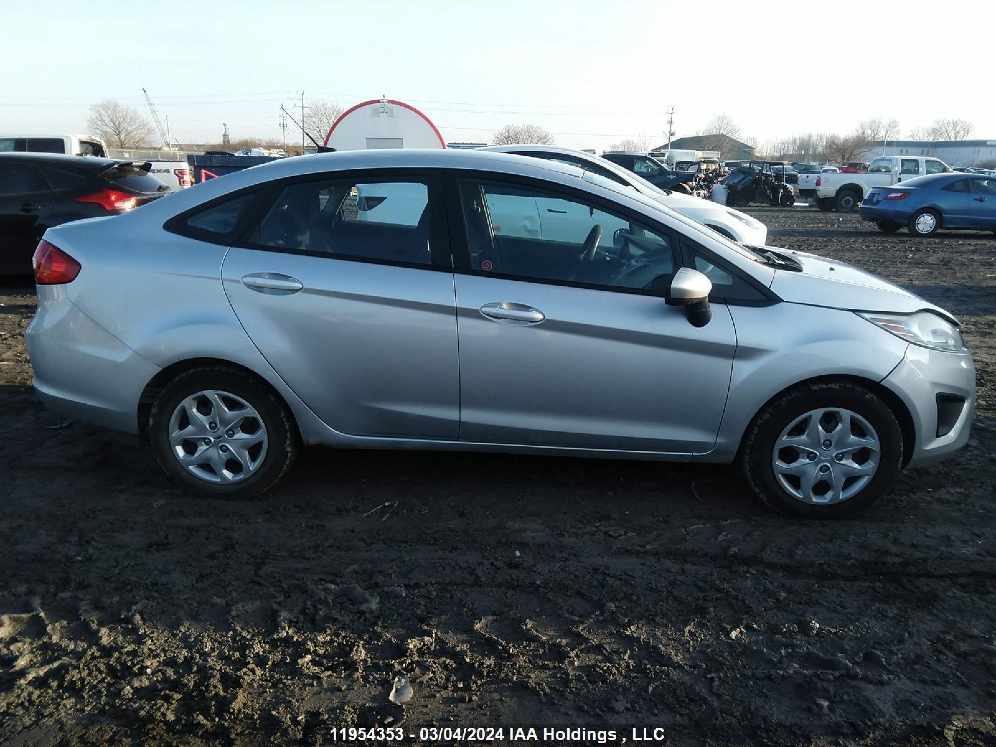 Photo 12 VIN: 3FADP4BJ1BM183098 - FORD FIESTA 