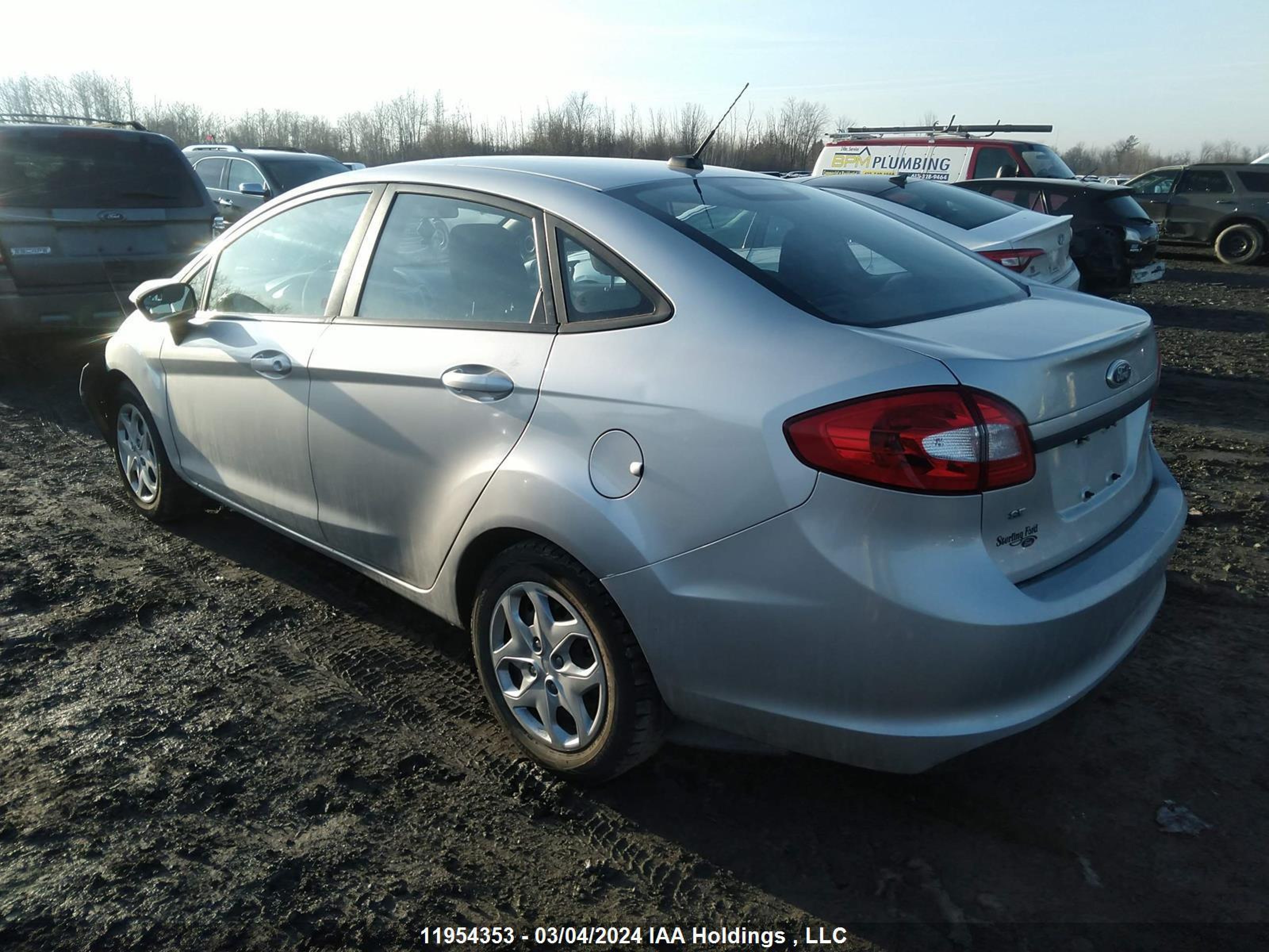 Photo 2 VIN: 3FADP4BJ1BM183098 - FORD FIESTA 