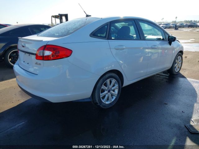 Photo 3 VIN: 3FADP4BJ1DM225160 - FORD FIESTA 