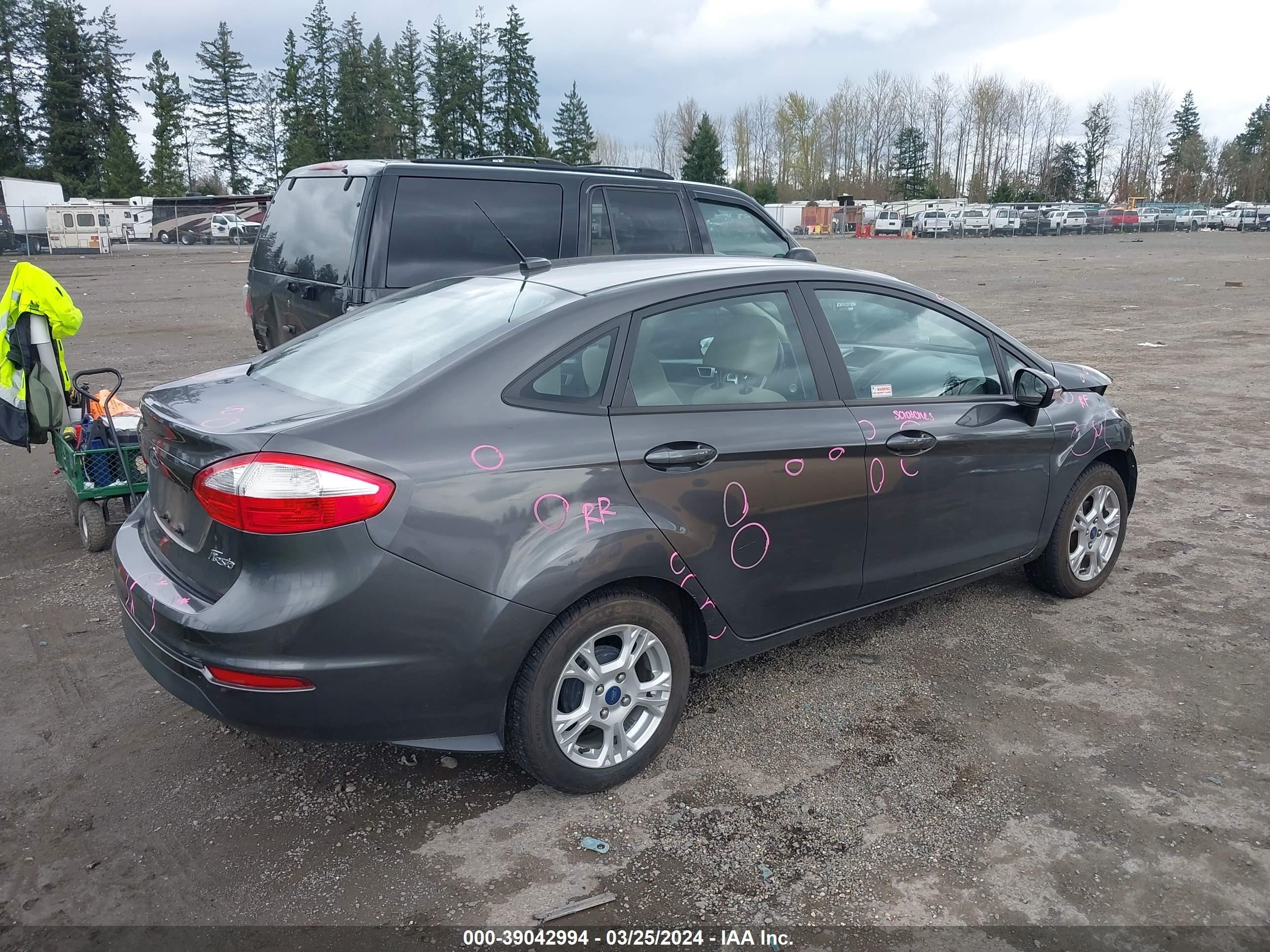 Photo 3 VIN: 3FADP4BJ1FM115230 - FORD FIESTA 