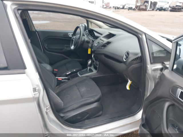 Photo 4 VIN: 3FADP4BJ1FM145862 - FORD FIESTA 