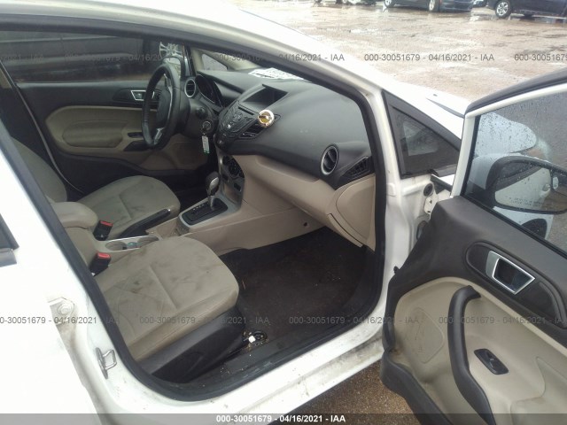 Photo 4 VIN: 3FADP4BJ1FM220849 - FORD FIESTA 