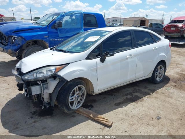 Photo 1 VIN: 3FADP4BJ1HM115912 - FORD FIESTA 