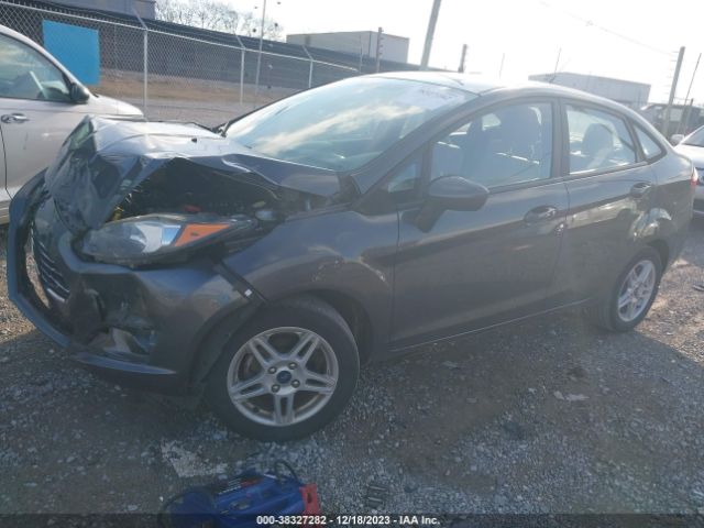 Photo 1 VIN: 3FADP4BJ1JM133459 - FORD FIESTA 