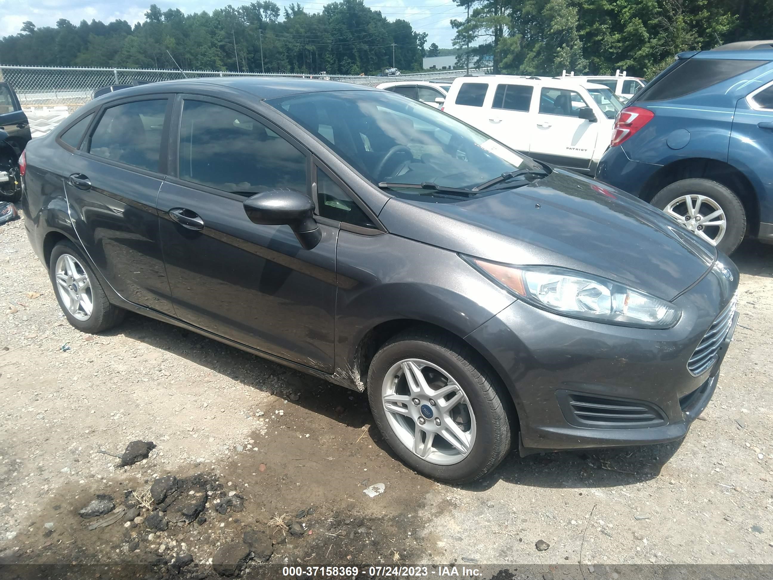 Photo 0 VIN: 3FADP4BJ1JM135678 - FORD FIESTA 