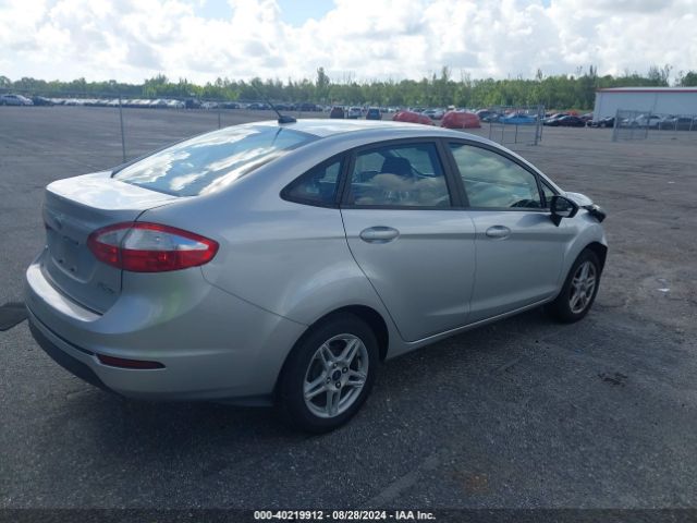 Photo 3 VIN: 3FADP4BJ1KM123838 - FORD FIESTA 