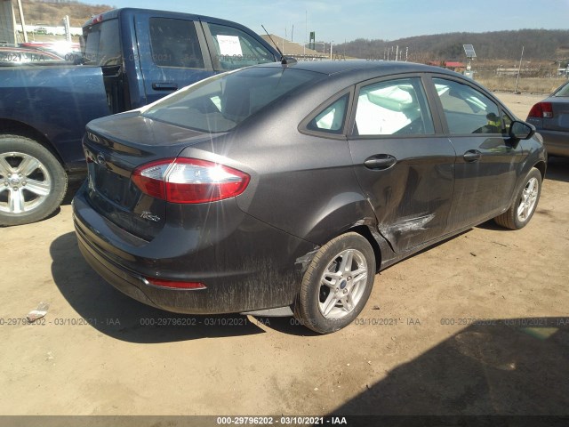 Photo 3 VIN: 3FADP4BJ1KM131860 - FORD FIESTA 