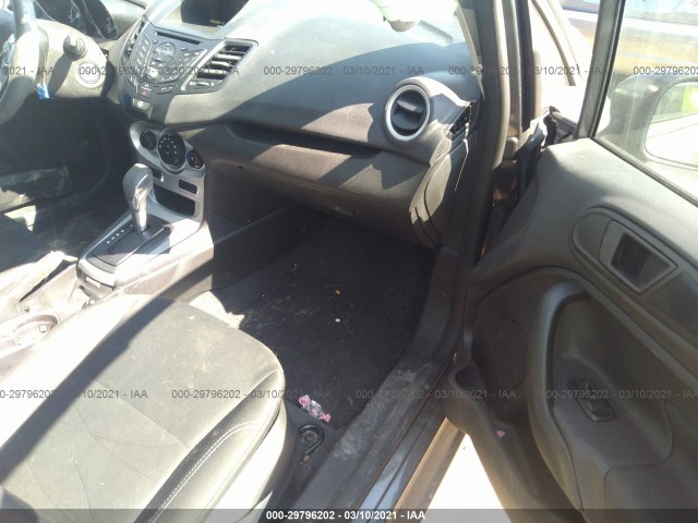 Photo 4 VIN: 3FADP4BJ1KM131860 - FORD FIESTA 