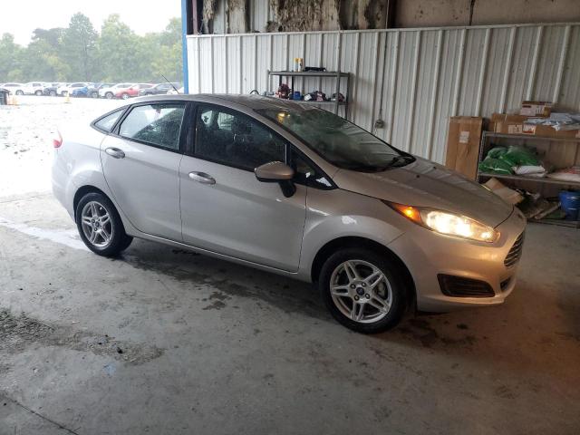 Photo 3 VIN: 3FADP4BJ1KM147301 - FORD FIESTA SE 