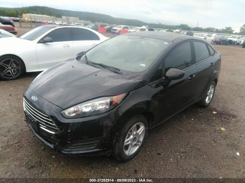 Photo 1 VIN: 3FADP4BJ1KM163210 - FORD FIESTA 