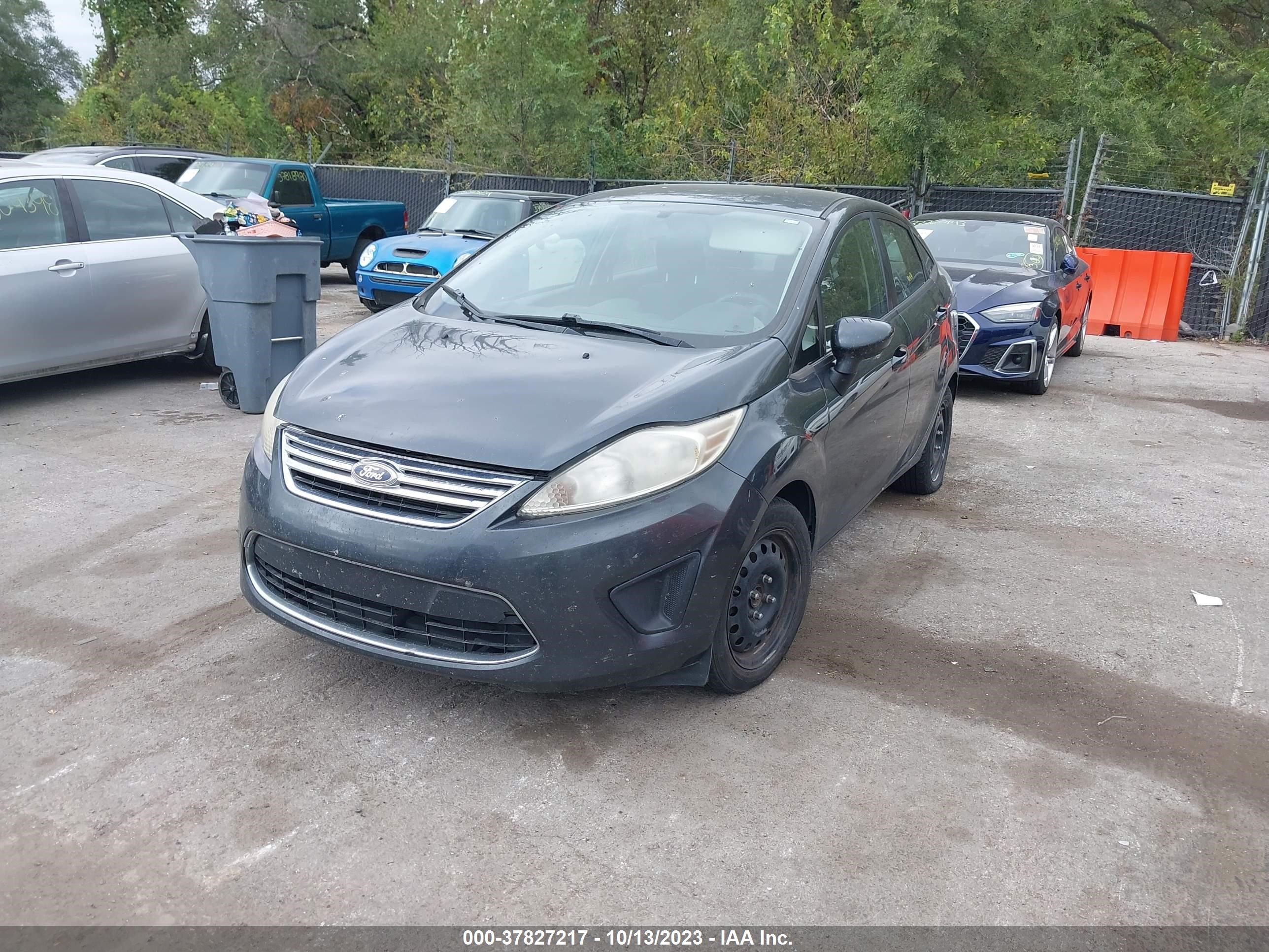 Photo 1 VIN: 3FADP4BJ2BM239842 - FORD FIESTA 