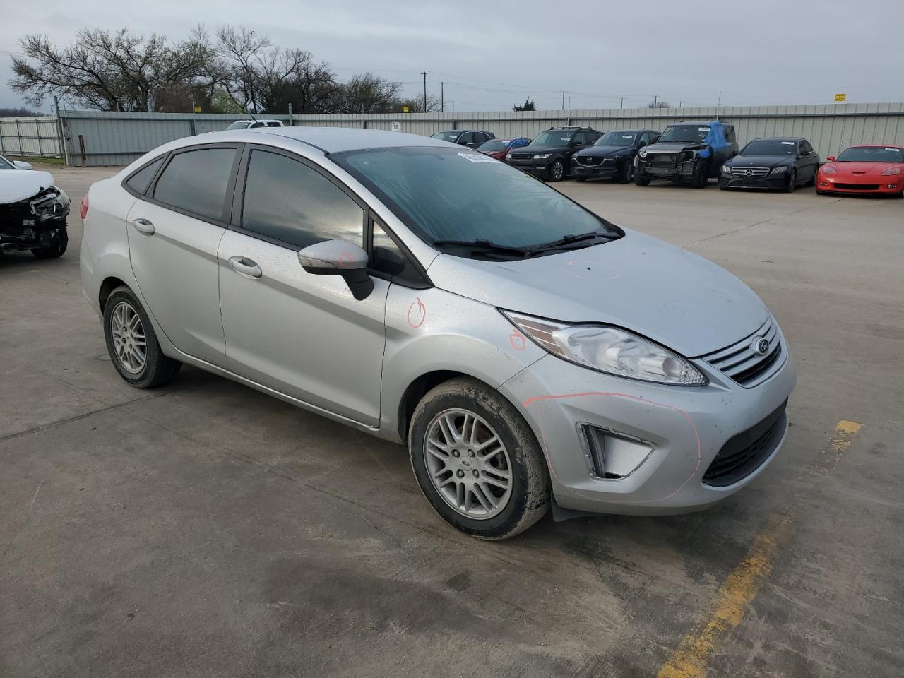 Photo 3 VIN: 3FADP4BJ2DM174705 - FORD FIESTA 