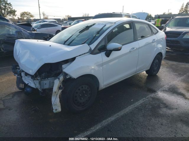 Photo 1 VIN: 3FADP4BJ2DM208335 - FORD FIESTA 