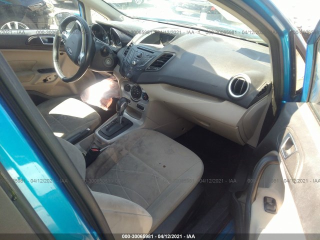 Photo 4 VIN: 3FADP4BJ2EM159414 - FORD FIESTA 