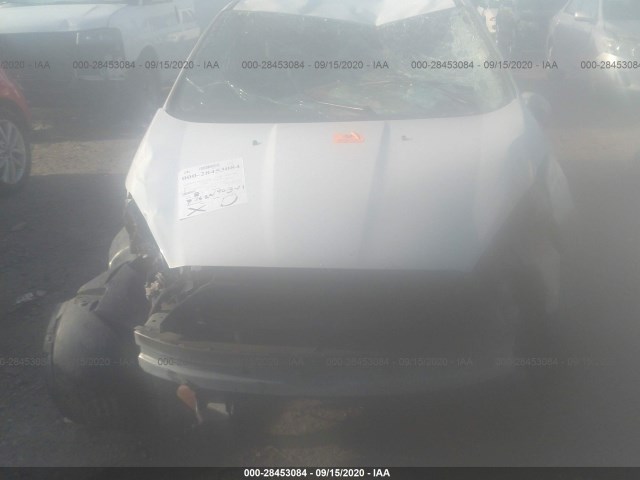 Photo 5 VIN: 3FADP4BJ2EM233611 - FORD FIESTA 