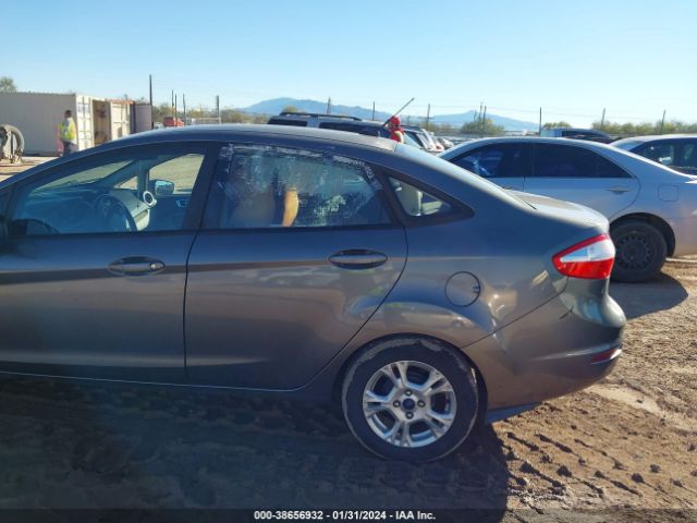 Photo 5 VIN: 3FADP4BJ2EM235617 - FORD FIESTA 