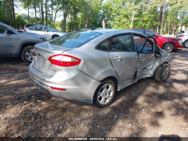 Photo 3 VIN: 3FADP4BJ2FM204515 - FORD FIESTA 