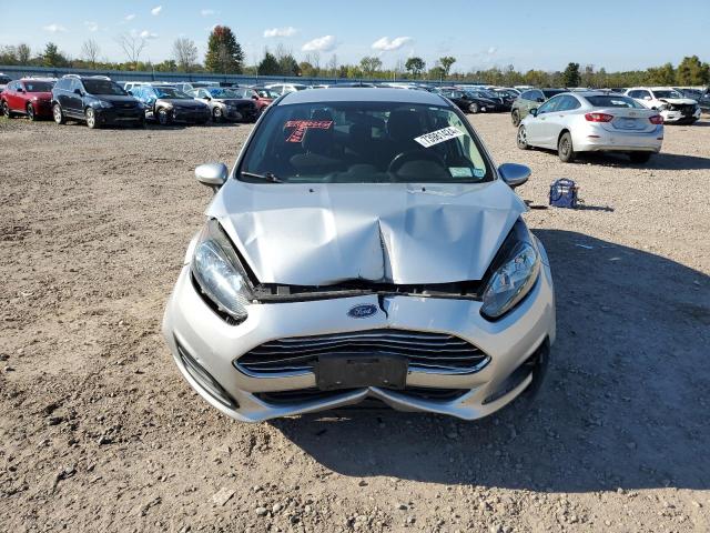 Photo 4 VIN: 3FADP4BJ2FM225641 - FORD FIESTA SE 