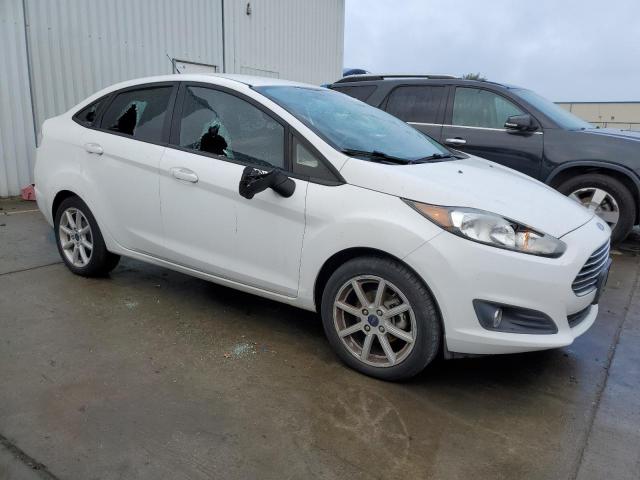 Photo 3 VIN: 3FADP4BJ2GM160291 - FORD FIESTA SE 