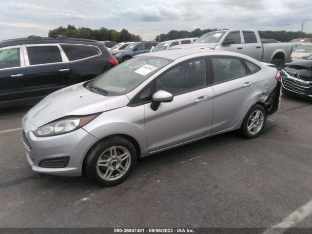 Photo 1 VIN: 3FADP4BJ2HM157053 - FORD FIESTA 