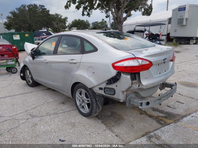 Photo 2 VIN: 3FADP4BJ2KM128644 - FORD FIESTA 