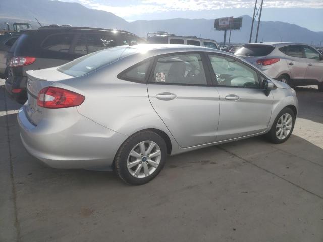 Photo 2 VIN: 3FADP4BJ3CM128346 - FORD FIESTA SE 