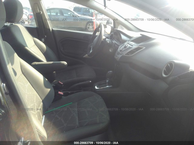 Photo 4 VIN: 3FADP4BJ3DM159288 - FORD FIESTA 