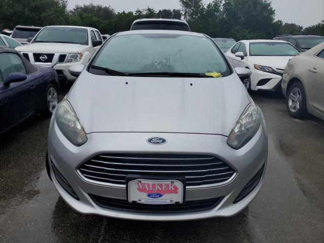 Photo 4 VIN: 3FADP4BJ3FM140971 - FORD FIESTA SE 