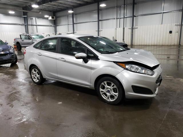 Photo 3 VIN: 3FADP4BJ3FM146074 - FORD FIESTA SE 