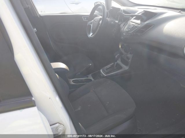 Photo 4 VIN: 3FADP4BJ3FM224417 - FORD FIESTA 