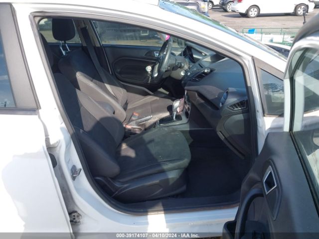 Photo 4 VIN: 3FADP4BJ3GM142463 - FORD FIESTA 