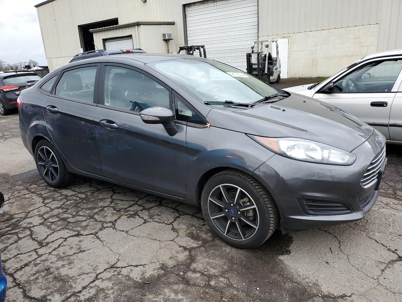 Photo 3 VIN: 3FADP4BJ3GM185183 - FORD FIESTA 