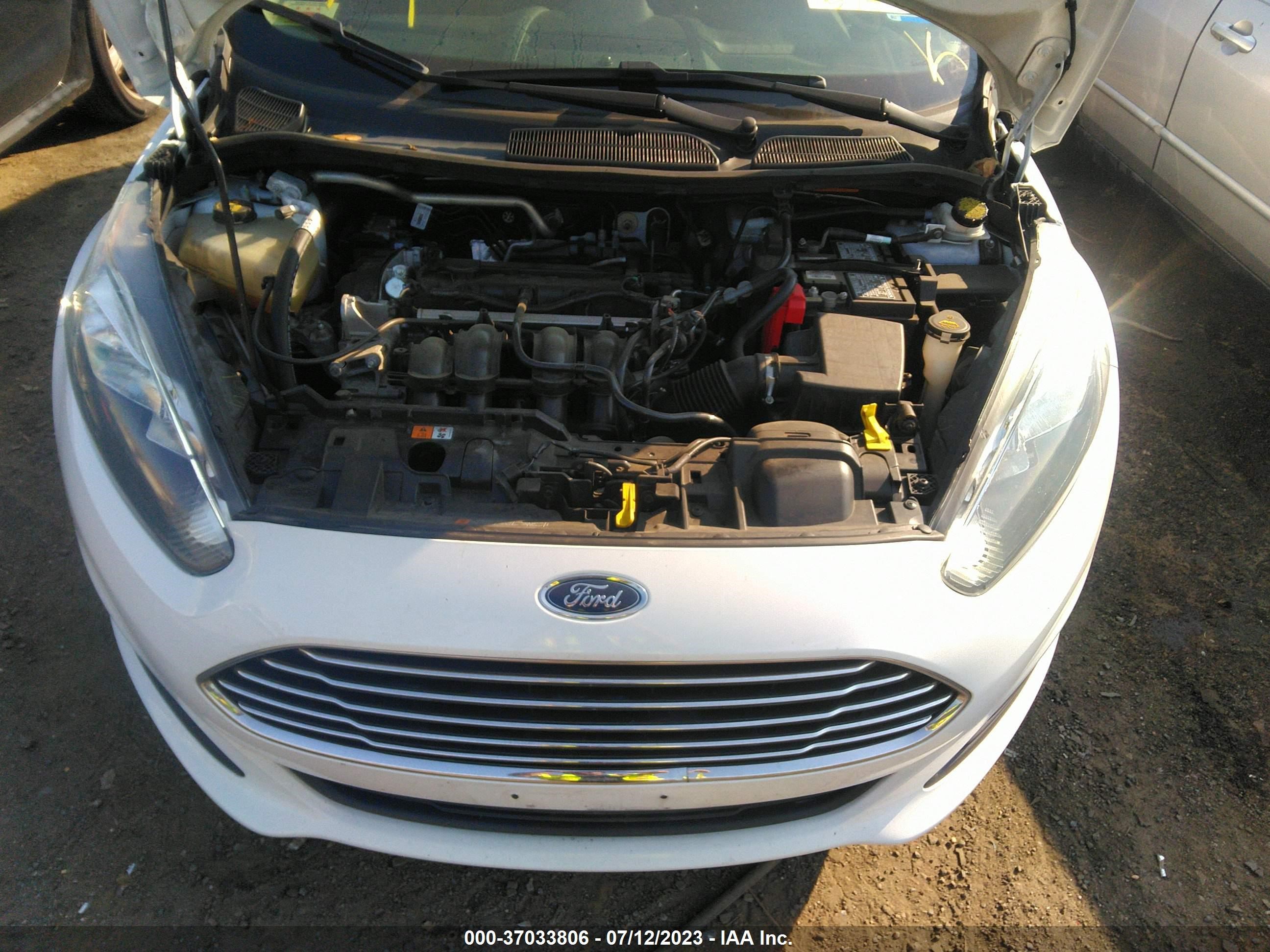 Photo 9 VIN: 3FADP4BJ3JM140588 - FORD FIESTA 