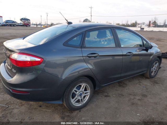 Photo 3 VIN: 3FADP4BJ3KM109679 - FORD FIESTA 