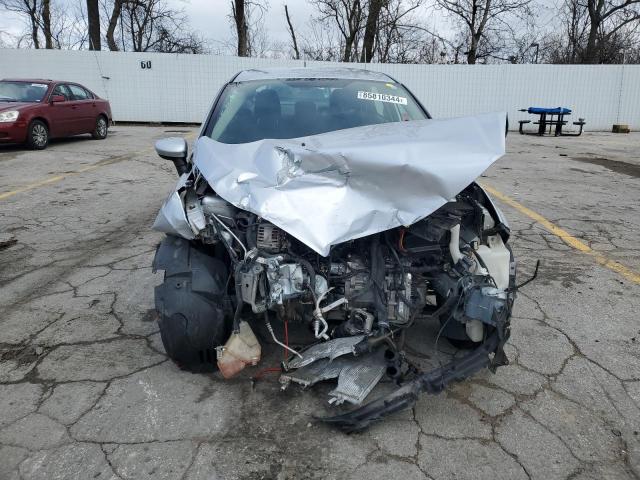 Photo 4 VIN: 3FADP4BJ3KM122478 - FORD FIESTA SE 