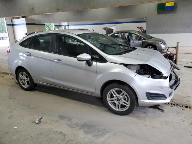 Photo 3 VIN: 3FADP4BJ3KM126305 - FORD FIESTA SE 