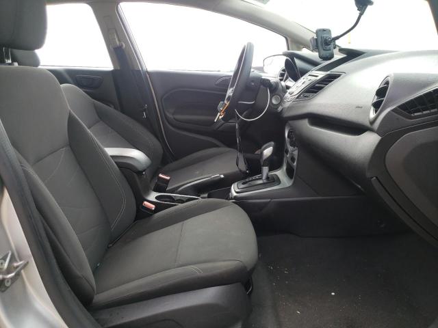 Photo 4 VIN: 3FADP4BJ3KM139040 - FORD FIESTA SE 