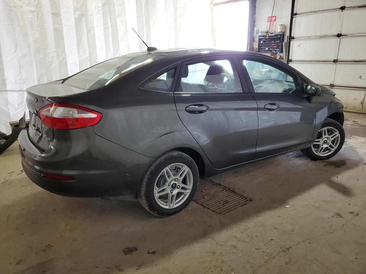 Photo 2 VIN: 3FADP4BJ3KM162317 - FORD FIESTA 