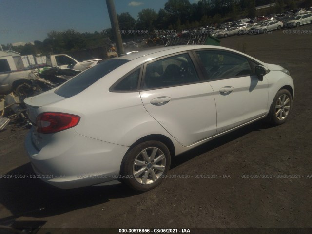 Photo 3 VIN: 3FADP4BJ4DM108639 - FORD FIESTA 