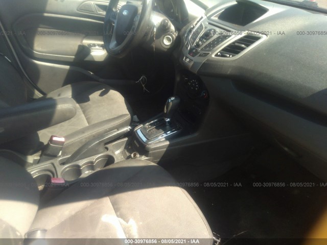 Photo 4 VIN: 3FADP4BJ4DM108639 - FORD FIESTA 