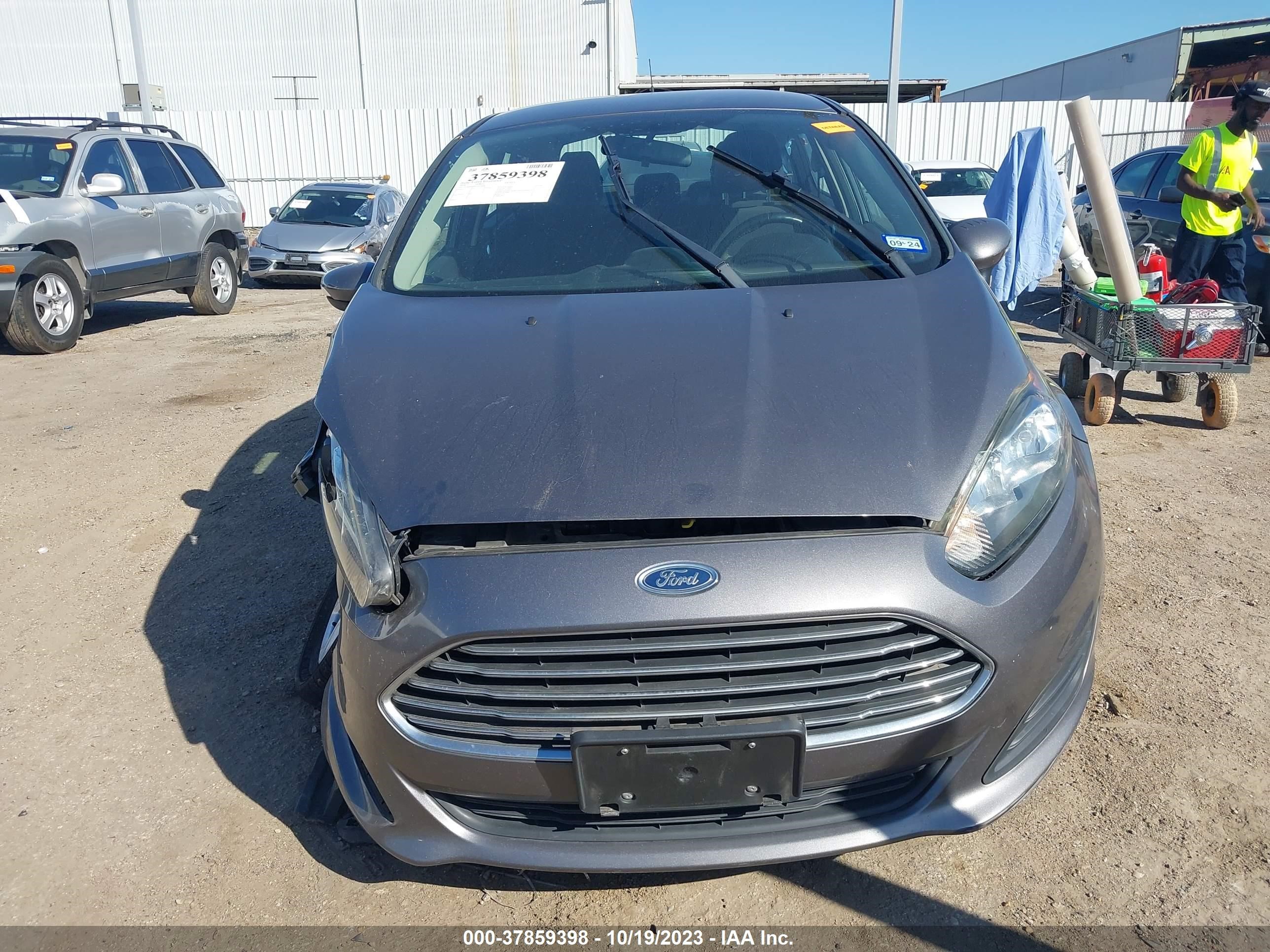 Photo 10 VIN: 3FADP4BJ4EM132604 - FORD FIESTA 