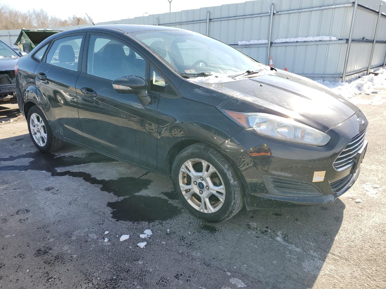 Photo 3 VIN: 3FADP4BJ4FM113486 - FORD FIESTA 